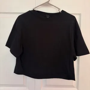 Wild Fable Top Black thumbnail 1