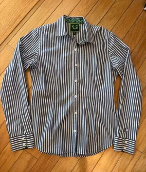C. Wonder Women’s Blue Striped Button Down Oxford Size Small - C69-026 thumbnail 1