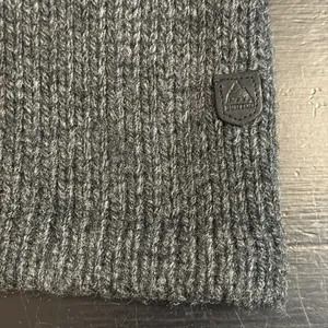 Burton Charcoal Gray Women's Cardigan‎ thumbnail 5