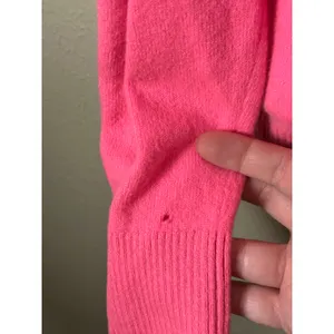 Lilly Pulitzer Cashmere Sweater Size Small Bright Pink Preppy Colorful TINY FLAW thumbnail 11