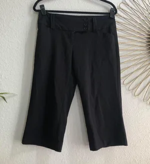 2000s Y2K tracy Evans Black capri pants low rise wide waistband straight leg capris office siren core Size 5 thumbnail 1