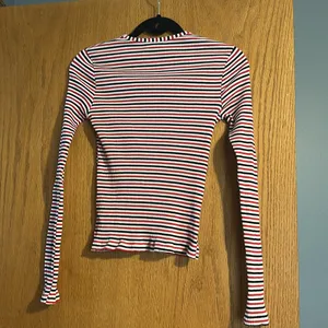 Edikted Striped Long Sleeve Top thumbnail 4