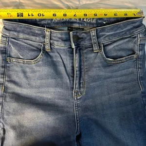 American Eagle Jeans Size 10 Inseam 26 inches Hi-Rise Jegging thumbnail 4