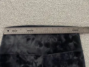 Lululemon Black & Gray High-Waist Leggings thumbnail 5