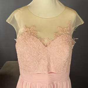 Woman’s Pink Formal Dress Gown with Sheer Lace Top Leg Slit Zip Back Size 14 thumbnail 2
