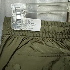 PINK Victoria's Secret Cargo Pants S Olive Green Satin Parachute Relaxed Hi Rise thumbnail 2