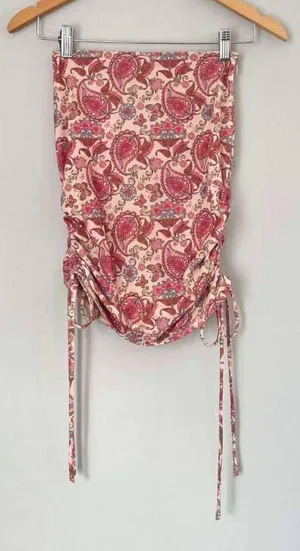 Tiger Mist Rue Mini Skirt in Paisley Size XS Ruched Adjustable Sides thumbnail 1