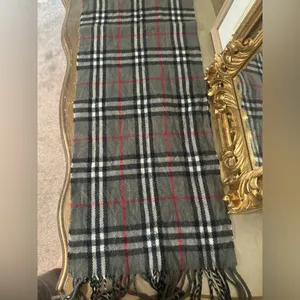 Burberry‎ Vintage wool Multi-Color Plaid Fall Winter Luxury Scarf Scarves grey thumbnail 2