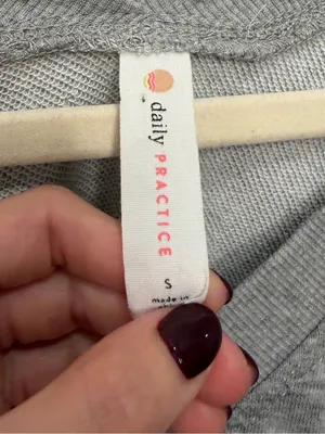 Daily Practice Anthropologie Gray Printed Puff Sleeve Sweatshirt Top Size Small thumbnail 2