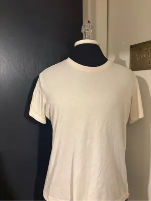 H&M Short Sleeve 100% Cotton Crew Neck Tee in Off-White Cream 💜 thumbnail 2