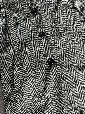 Laura Scott Coat  thumbnail 2