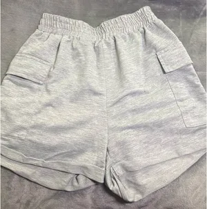 Amazon Grey Cargo Shorts thumbnail 3
