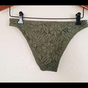 ✨HP✨Aerie Crochet Cheeky Bikini Bottom✨ thumbnail 3