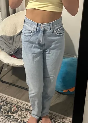 Forever 21 jeans thumbnail 1