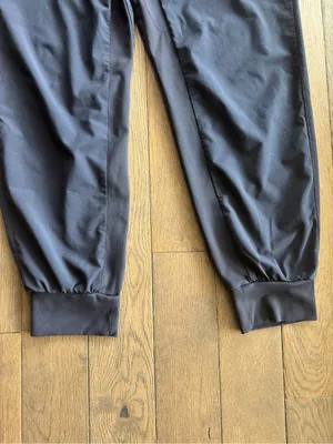 GAP Women’s Navy Drawstring Jogger Pants thumbnail 5