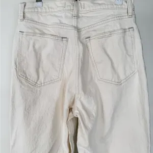 Abercrombie & Fitch The 90’s Straight Ultra High Rise Curve Love 10‎ Long Cream thumbnail 8