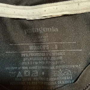 Patagonia Capilene Daily Long Sleeve Shirt Black Active Base Layer Sz S Slim Fit thumbnail 3