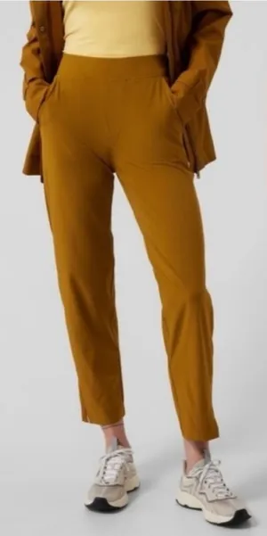 Athleta Brooklyn Ankle Pant Women in Brass Yellow Size 4 #198671 thumbnail 1