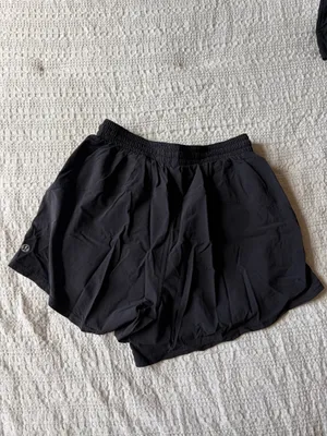 Lululemon Shorts thumbnail 2