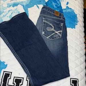 Buckle Blue Denim Jeans thumbnail 11
