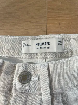 Hollister Low-Rise Jeans Camo Baggy thumbnail 4