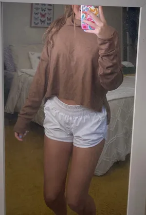 American Eagle Outfitters Cropped Turtleneck thumbnail 1