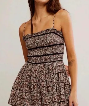 Free People Smocked Romper NWT thumbnail 2