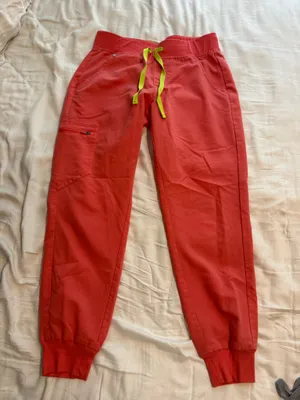 FIGS Jogger Scrub Pants thumbnail 1