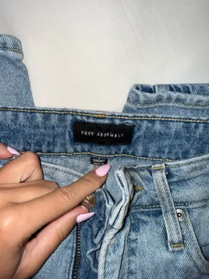 Free Assembly Jeans thumbnail 3