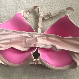 NWOT Victoria Secret PINK t-back bra‎ thumbnail 2