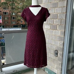 Julia Jordan Burgundy Lace Choker Dress Size 6 thumbnail 2