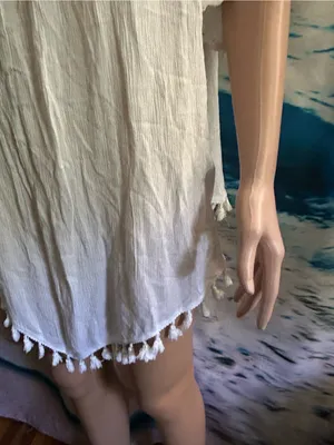 Nouveau Beach Women's White Tassel Hem Peasant Dress Swim Cover Up MD NWT thumbnail 4