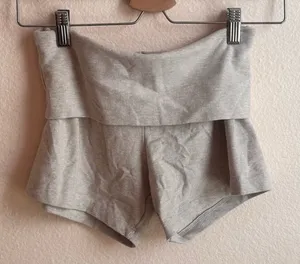 Brandy Melville Priscilla Shorts  thumbnail 1