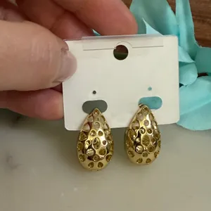 14K Gold Plated XP Teardrop Huggie Hoop Earrings Swirl Filigree Back thumbnail 2