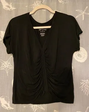 American Eagle Outfitters Soft & Sexy Black V Neck Tee thumbnail 1