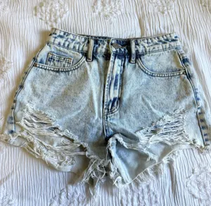 Jean Shorts Size 26 thumbnail 1