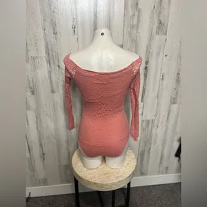 Hollister bodysuit thumbnail 6
