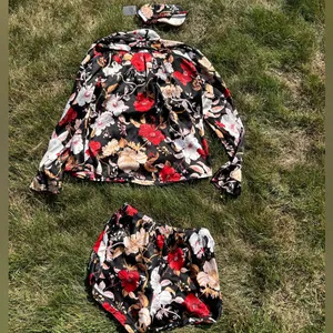 Stars Above Black Satin Floral Long Sleeve Pajama Set thumbnail 2