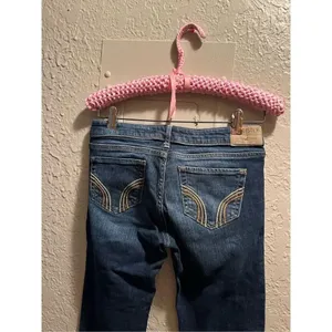 Hollister Boot Cut Jeans Waist 27 Length 31 Woman’s thumbnail 8