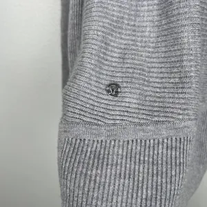 Lululemon Women's Sundown Sweater Wrap Gray thumbnail 9