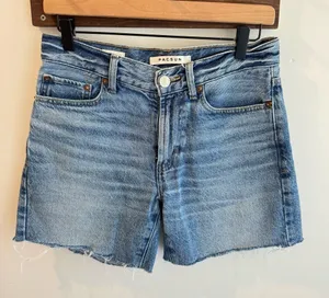 Pacsun‎ Denim Cut Off Shorts Size 28 thumbnail 1