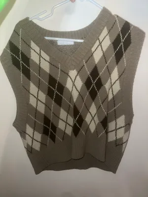 Sweater Vest Tan thumbnail 1