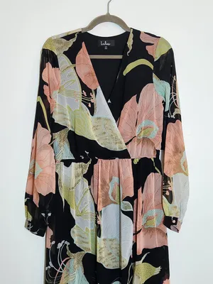 Lulus Long Sleeve Black Floral Formal Dress Size Medium NWT Wedding Guest Dress thumbnail 4