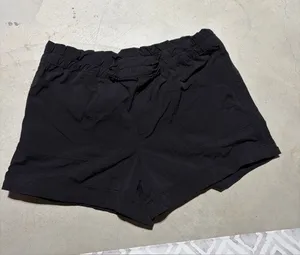 Athleta Black Women’s nylon Elastic Waist Shorts 10 thumbnail 1