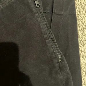 Everlane Classic Black Pants thumbnail 3