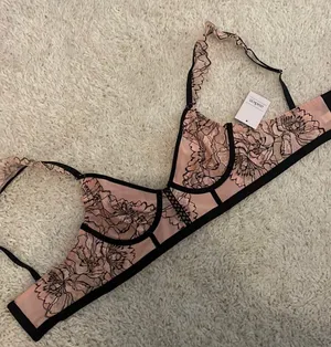 Auden Bralette thumbnail 1