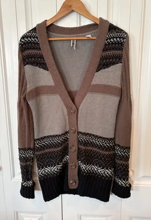 BKE Brown And Black Button Front Cardigan‎ Size Large thumbnail 1