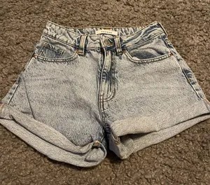 PacSun Mom Short Jean Shorts thumbnail 1