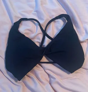 Amazon aojax sports bra thumbnail 1
