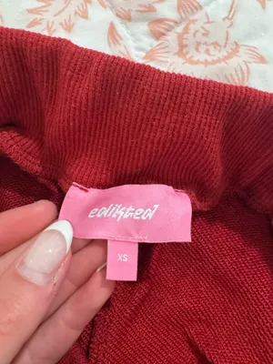 Edikted Red Number Sweatpants thumbnail 2